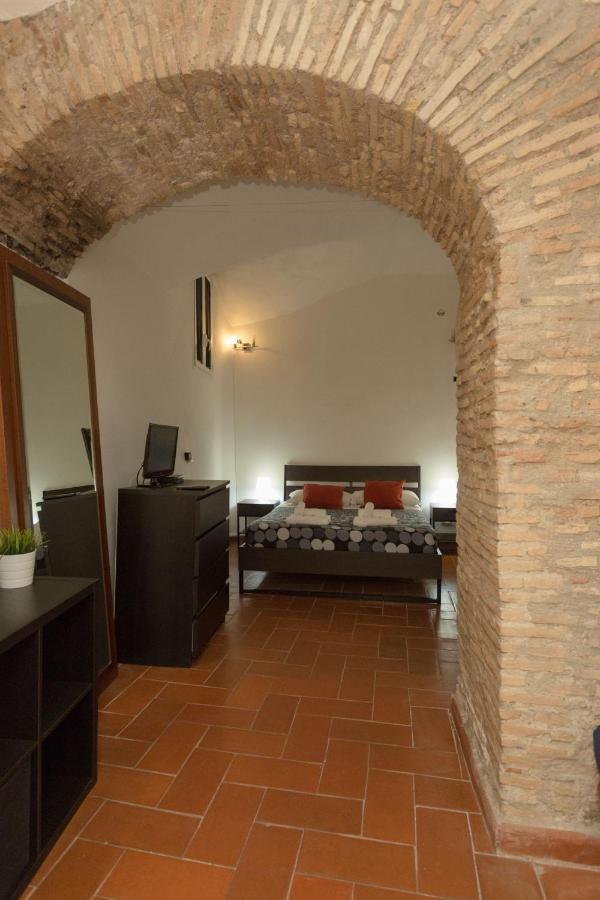 Roman Grotto Experience 5Pax Екстериор снимка